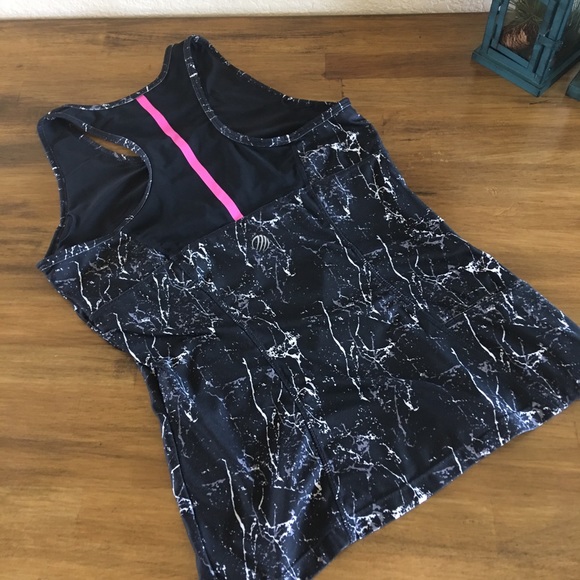 Mpg athletic top - Picture 2 of 3